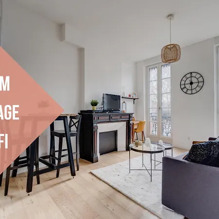 Chic Et Lumineux, Garage, Wifi, Clim *