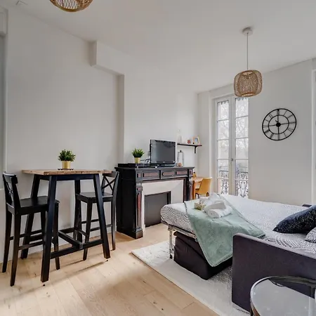 Lägenhet Chic Et Lumineux, Garage, Wifi, Clim *